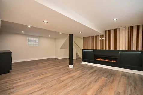 6212 South Mulligan Avenue Chicago IL 60638