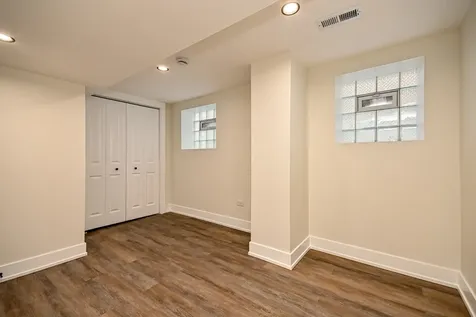 6212 South Mulligan Avenue Chicago IL 60638