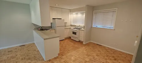 1978 Green Bay Road Highland Park IL 60035