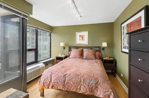 30 East Huron Street Chicago IL 60611