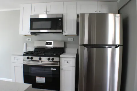 2014 West 52nd Street S Chicago IL 60609