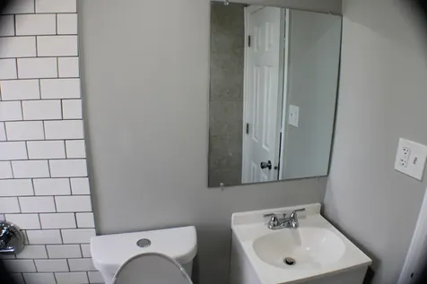 2014 West 52nd Street S Chicago IL 60609