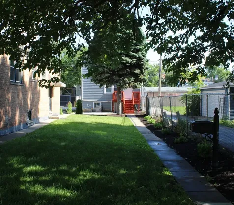 2014 West 52nd Street S Chicago IL 60609
