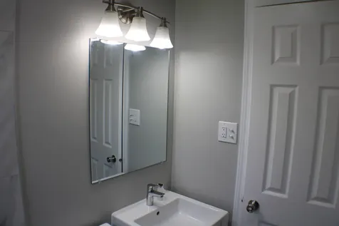 2014 West 52nd Street S Chicago IL 60609