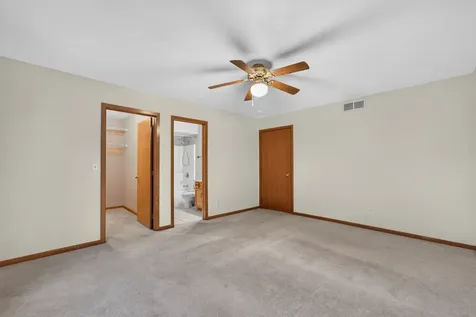 8448 Centaur Drive Machesney Park IL 61115