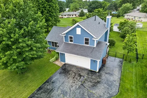 8448 Centaur Drive Machesney Park IL 61115