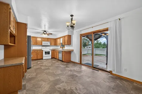 8448 Centaur Drive Machesney Park IL 61115