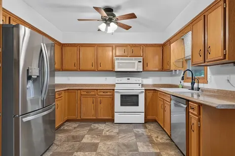 8448 Centaur Drive Machesney Park IL 61115