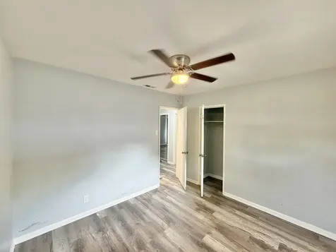 17312 Greenbay Avenue Lansing IL 60438