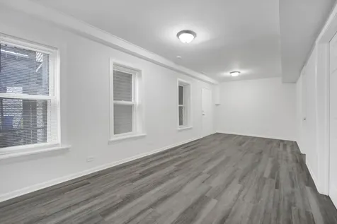 2152 West 21st Street Chicago IL 60608
