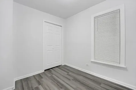 2152 West 21st Street Chicago IL 60608