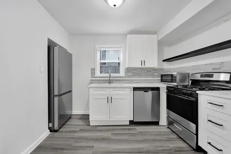 2152 West 21st Street Chicago IL 60608