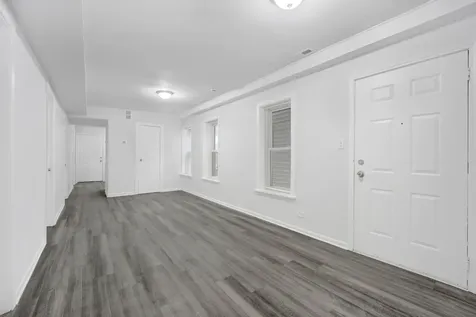 2152 West 21st Street Chicago IL 60608