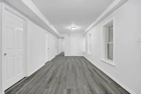 2152 West 21st Street Chicago IL 60608