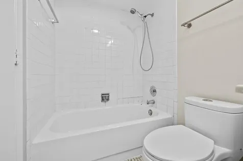375 Plum Creek Drive Wheeling IL 60090
