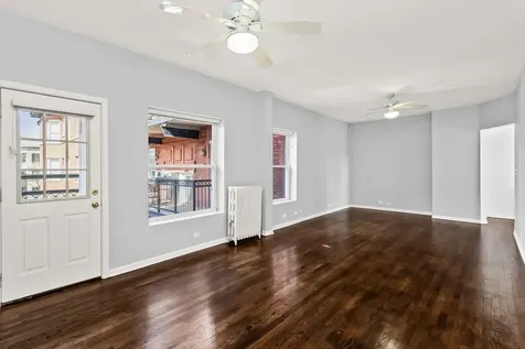 845 West Belle Plaine Avenue Chicago IL 60613