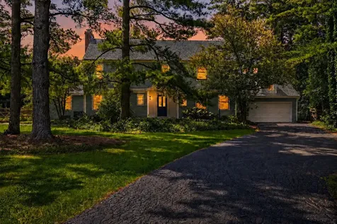 8307 Concord Drive Bull Valley IL 60098