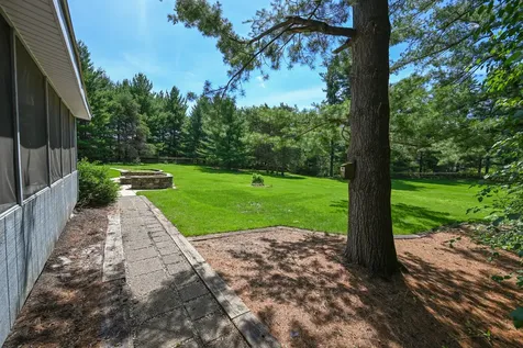 8307 Concord Drive Bull Valley IL 60098
