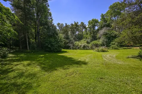 8307 Concord Drive Bull Valley IL 60098