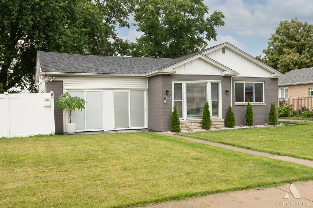 4826 North Prospect Avenue Norridge IL 60706