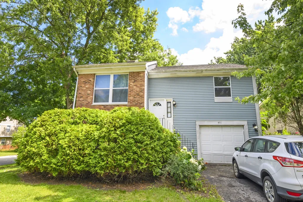 401 Fernwood Drive Westmont IL 60559
