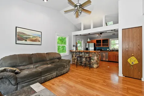 401 Fernwood Drive Westmont IL 60559
