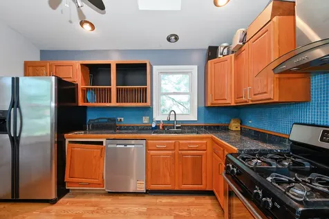 401 Fernwood Drive Westmont IL 60559