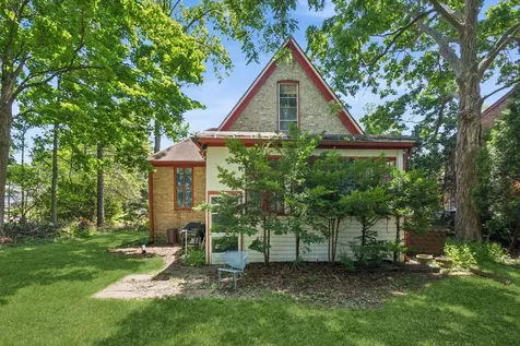 1060 Deerfield Road Deerfield IL 60015