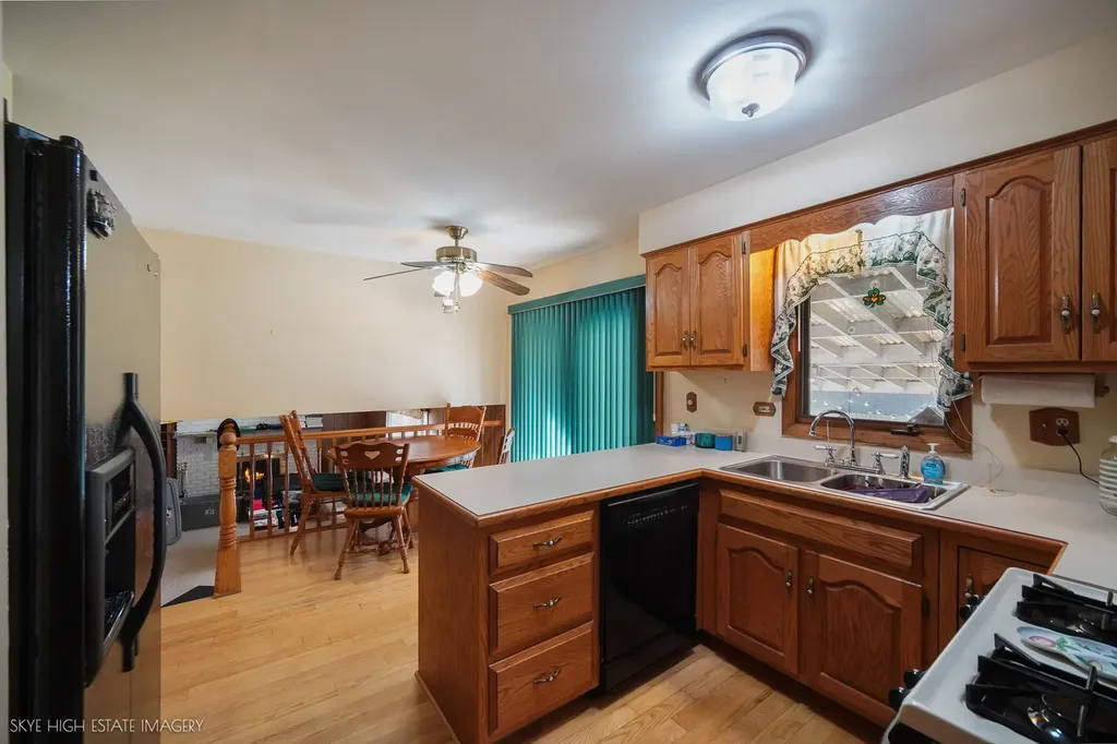 10906 3RD Street Mokena IL 60448