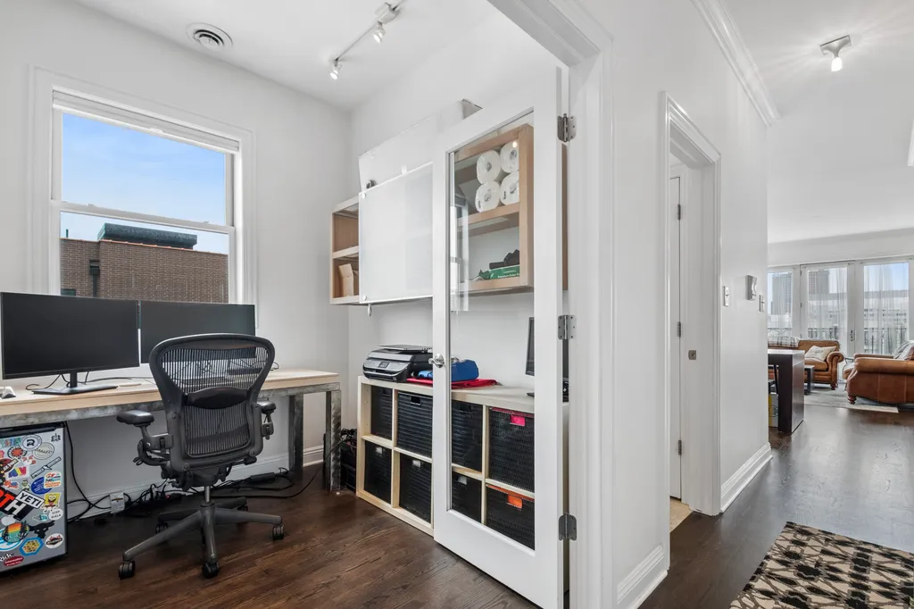 1336 West Grand Avenue Chicago IL 60642