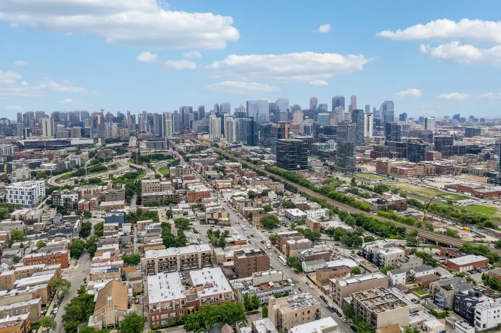 1336 West Grand Avenue Chicago IL 60642