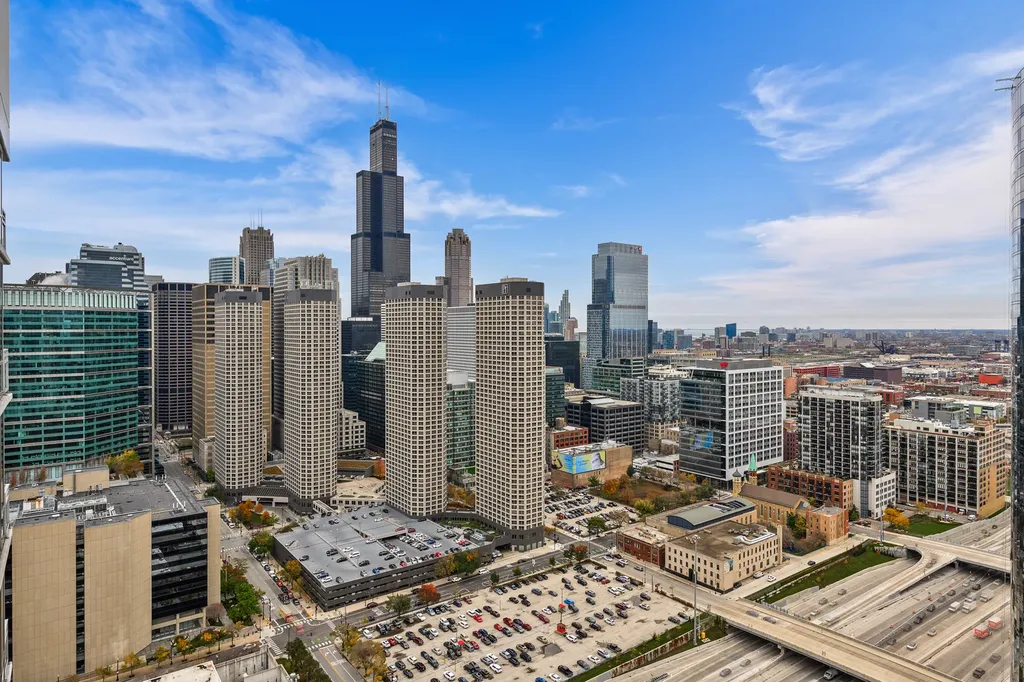 737 West Washington Boulevard Chicago IL 60661