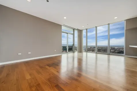 737 West Washington Boulevard Chicago IL 60661