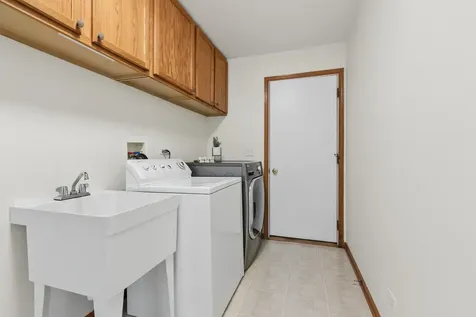 152 North Waterford Drive Round Lake IL 60073