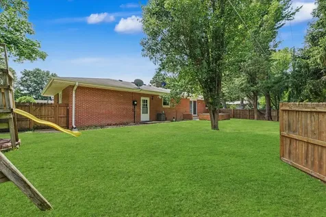 806 Adams Court Monticello IL 61856