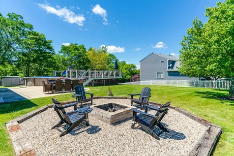 360 Southwind Court Lake Villa IL 60046