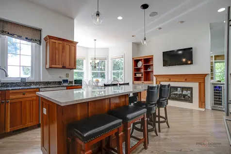 28831 North Spyglass Circle Ivanhoe IL 60060