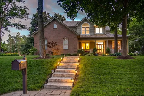 28831 North Spyglass Circle Ivanhoe IL 60060