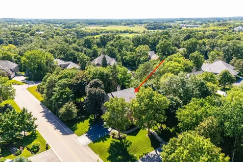 28831 North Spyglass Circle Ivanhoe IL 60060