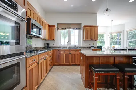 28831 North Spyglass Circle Ivanhoe IL 60060