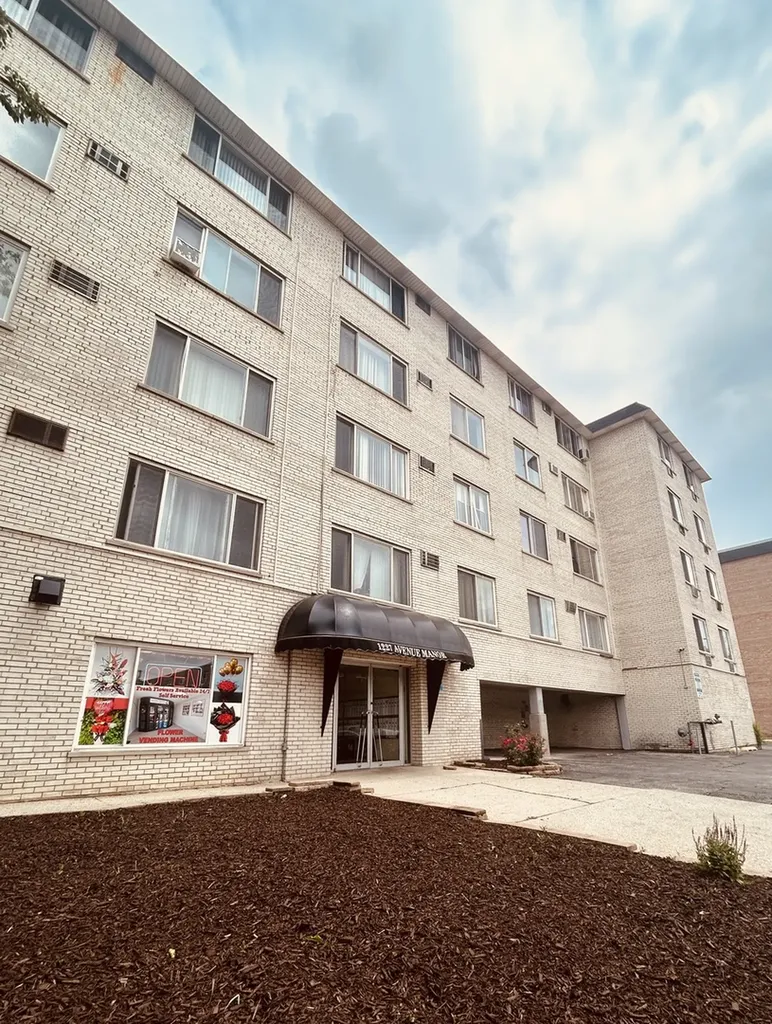 1227 South Harlem Avenue Berwyn IL 60402