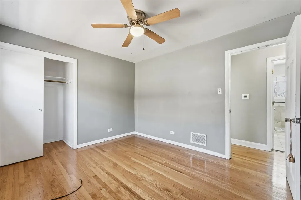 6359 South Kilbourn Avenue Chicago IL 60629
