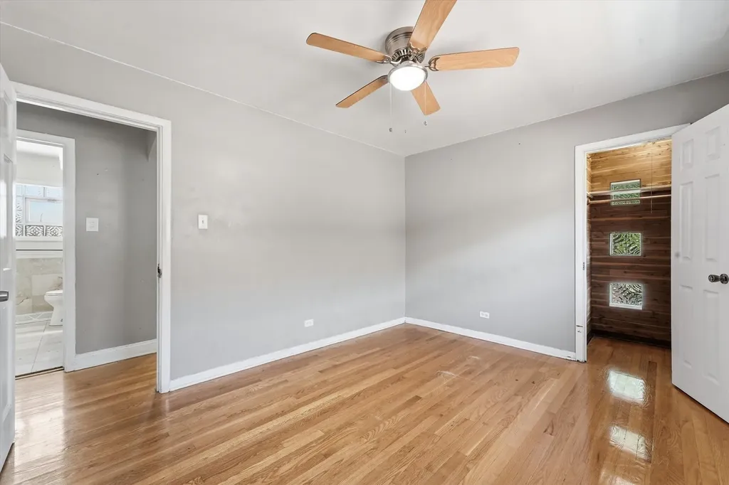 6359 South Kilbourn Avenue Chicago IL 60629