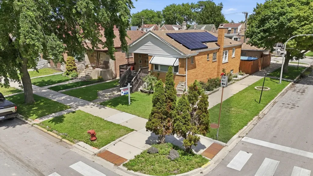 6359 South Kilbourn Avenue Chicago IL 60629