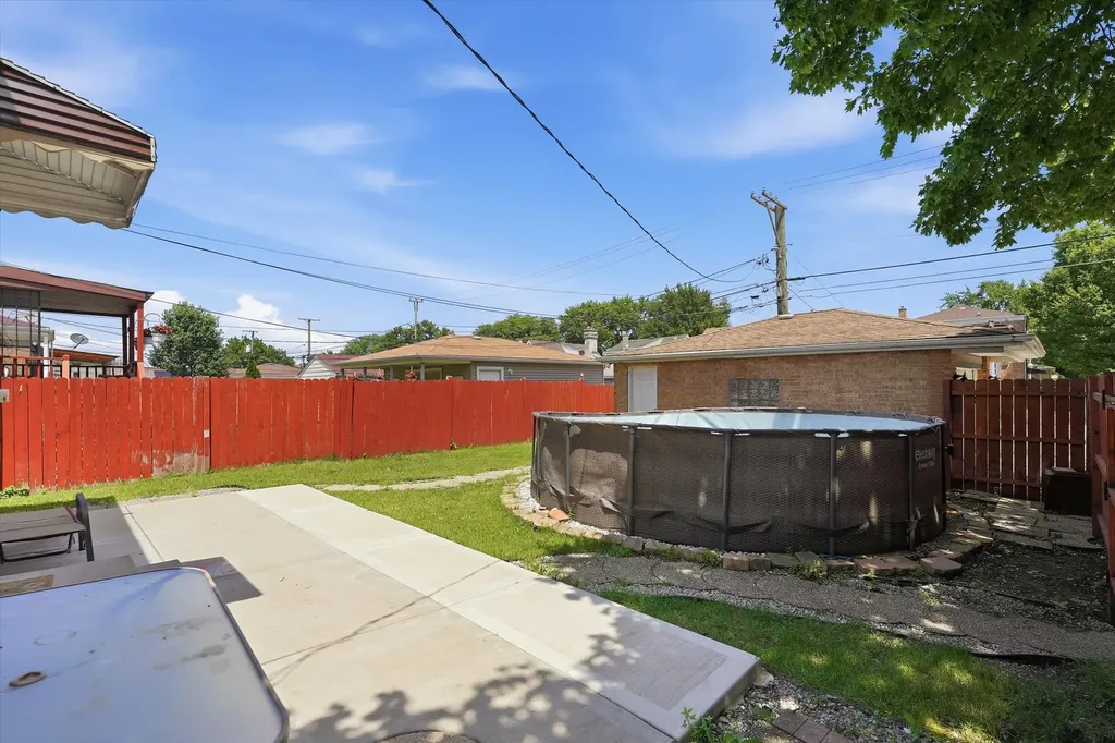 6359 South Kilbourn Avenue Chicago IL 60629