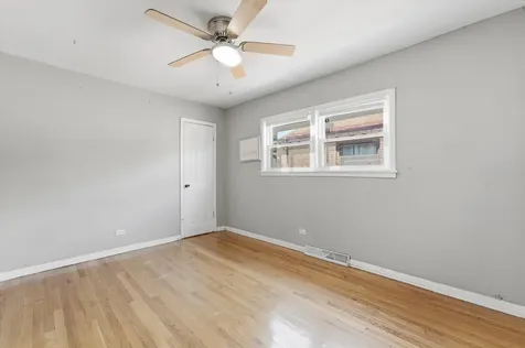 6359 South Kilbourn Avenue Chicago IL 60629