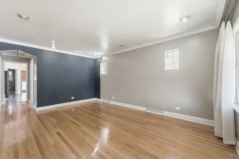 6359 South Kilbourn Avenue Chicago IL 60629