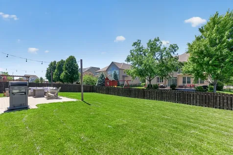 162 Hibiscus Lane Elgin IL 60124