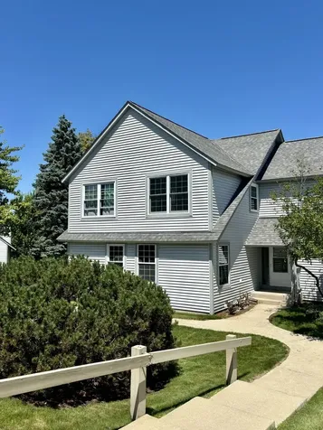 905 Abingdon Court Gurnee IL 60031