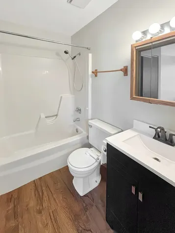 905 Abingdon Court Gurnee IL 60031